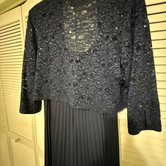 Elegant Navy Blue Dress Pleaded With Beaded Design - Picture 4 of 10